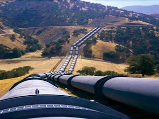 pipelines.jpg